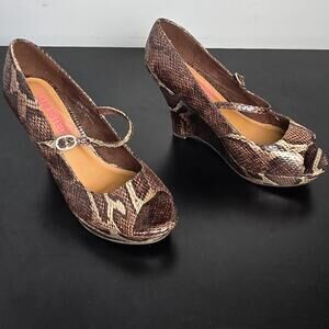 KENNETH COLE Production Unlisted Faux Snakeskin High Heels Women's Shoes Size 8